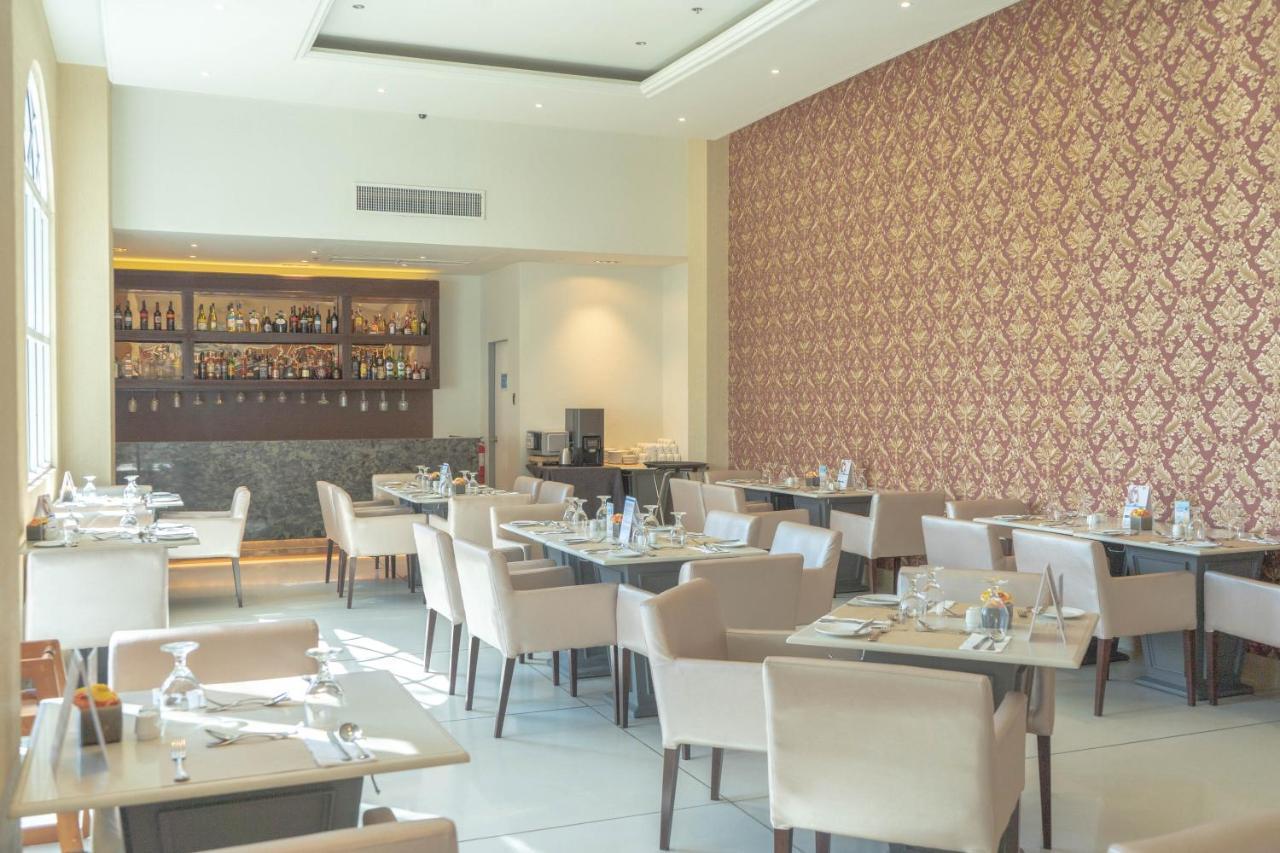 The Monarch Hotel Calasiao Εξωτερικό φωτογραφία